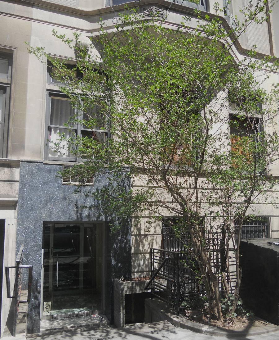 27 West 69th Street