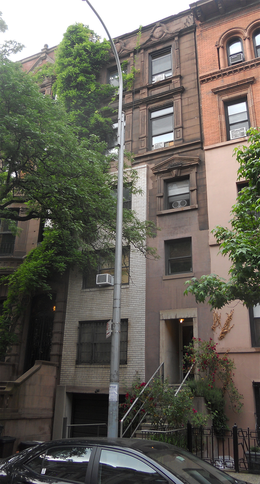 31 West 74th Street