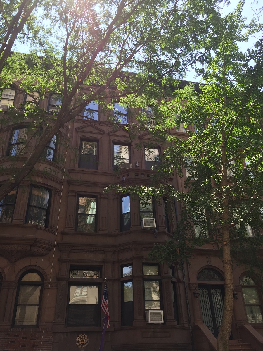 10 West 71st Street