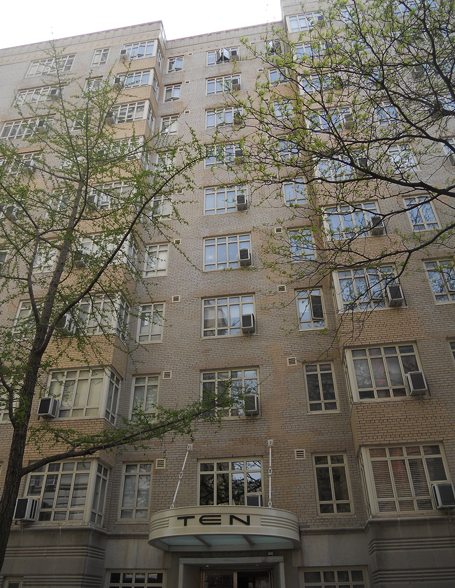 10 West 74th Street