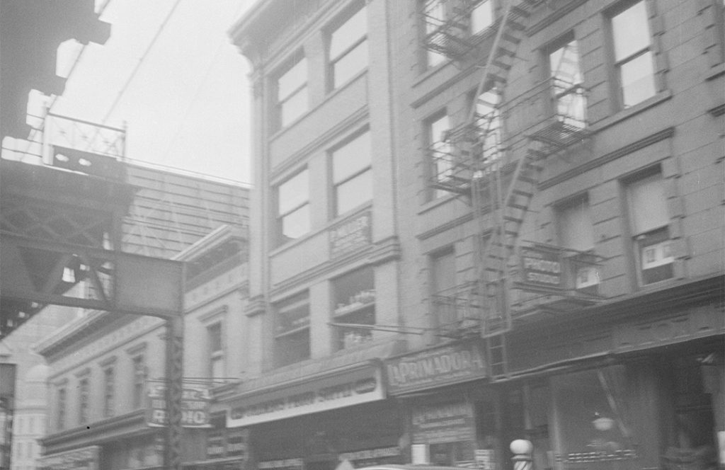 B&W NYC Tax Photo of 1966-1968 Broadway