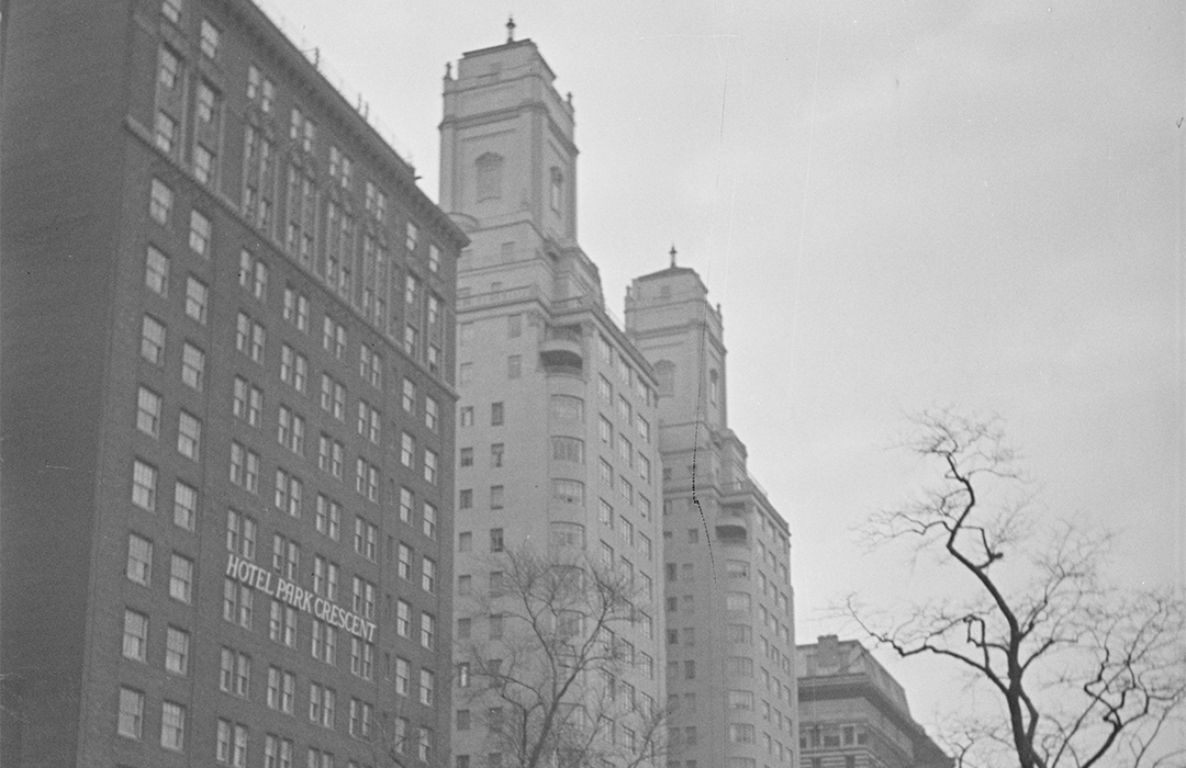 B&W NYC Tax Photo of 140-147 Riverside Drive