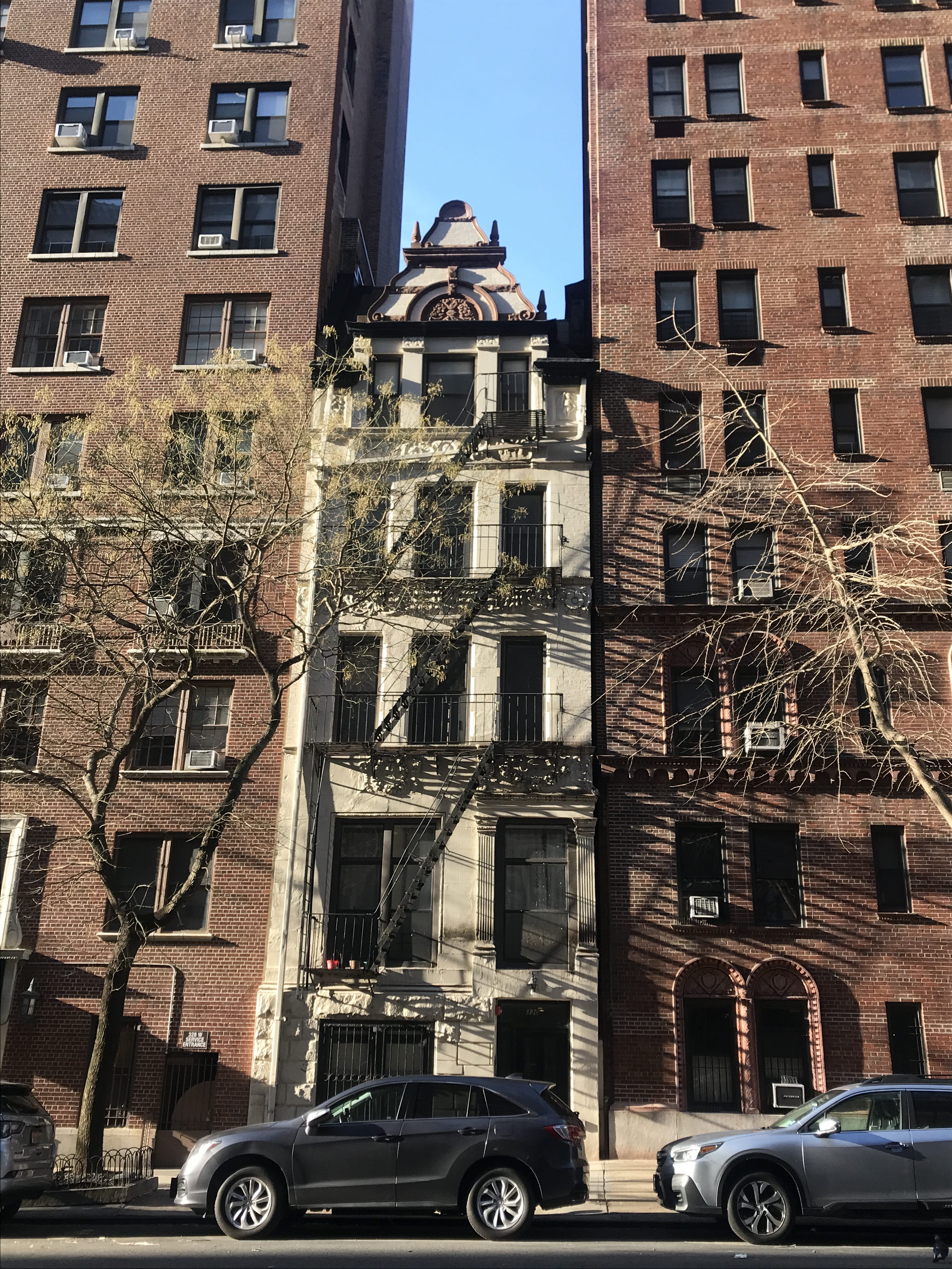 330 West 86th Street