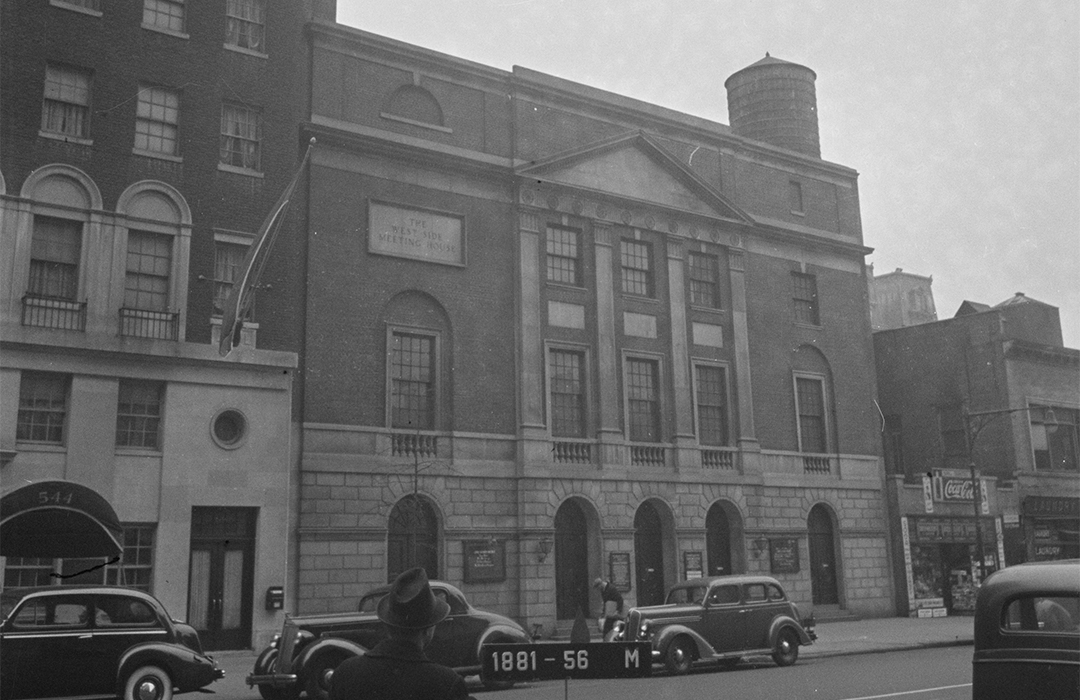 B&W NYC Tax Photo of 550 Cathedral Parkway