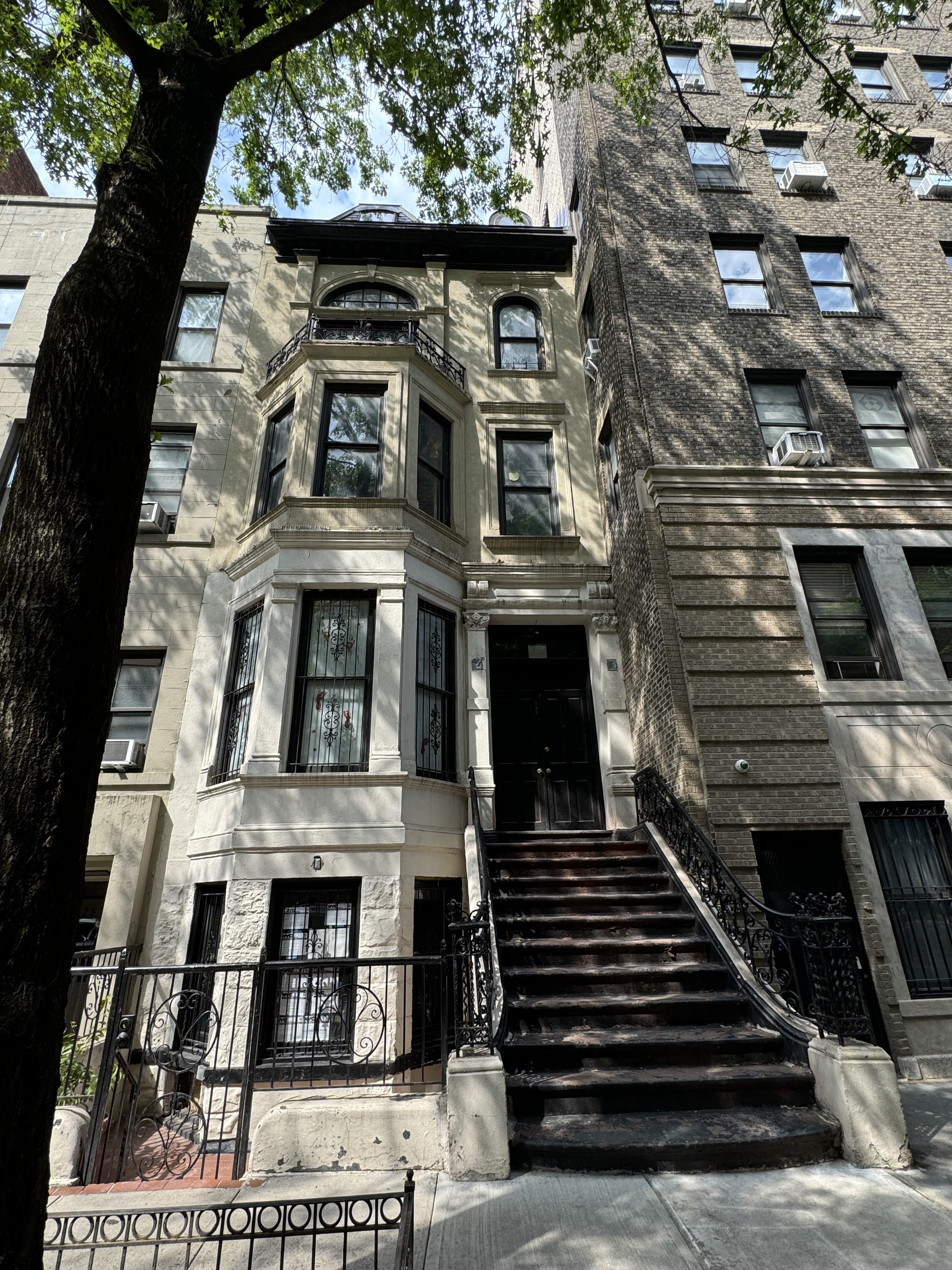 323 West 87th Street