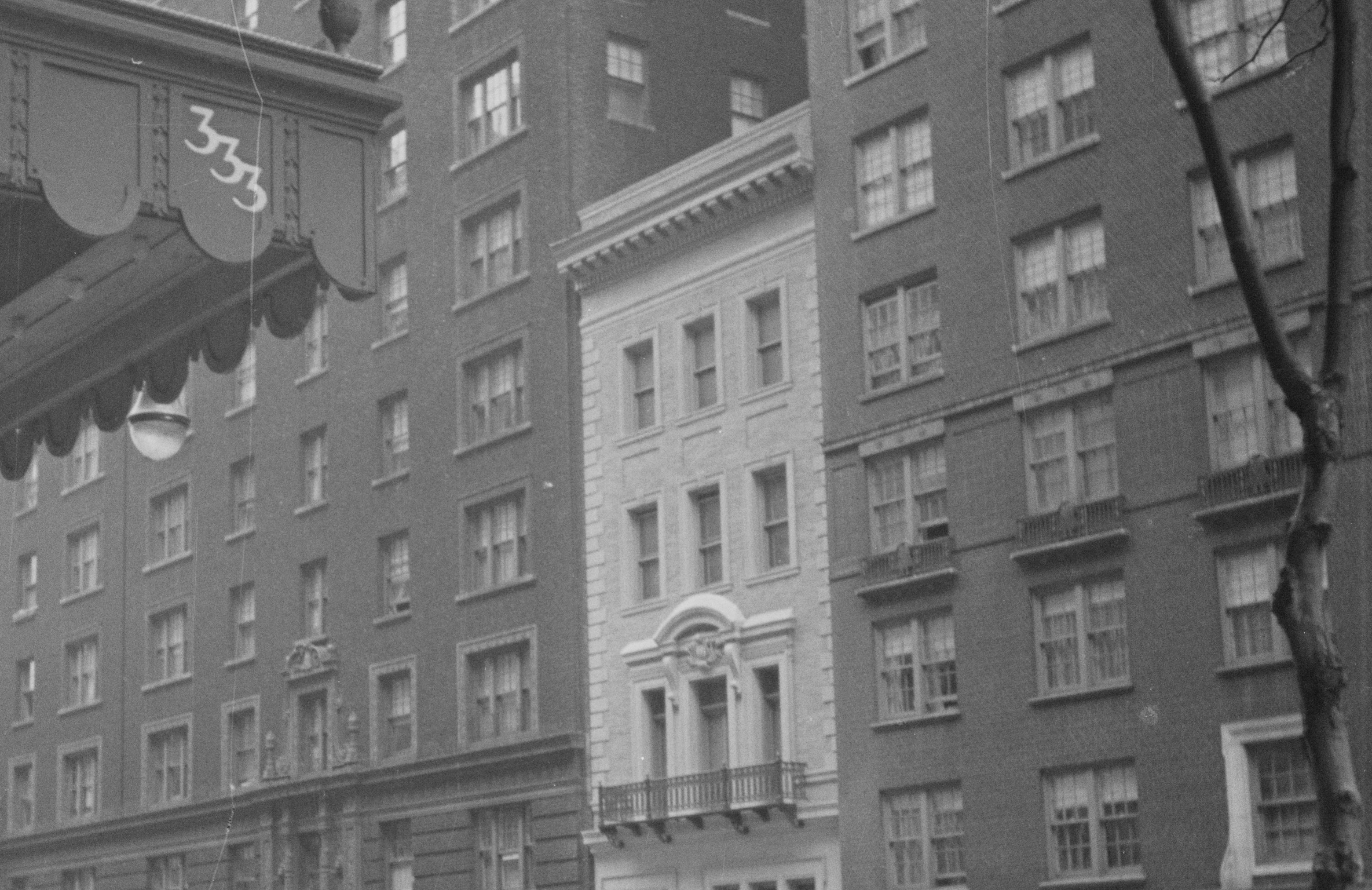 B&W NYC Tax Photo of 200 West 86th Street aka 530 Amsterdam Avenue from north east, courtesy NYC Municipal Archives