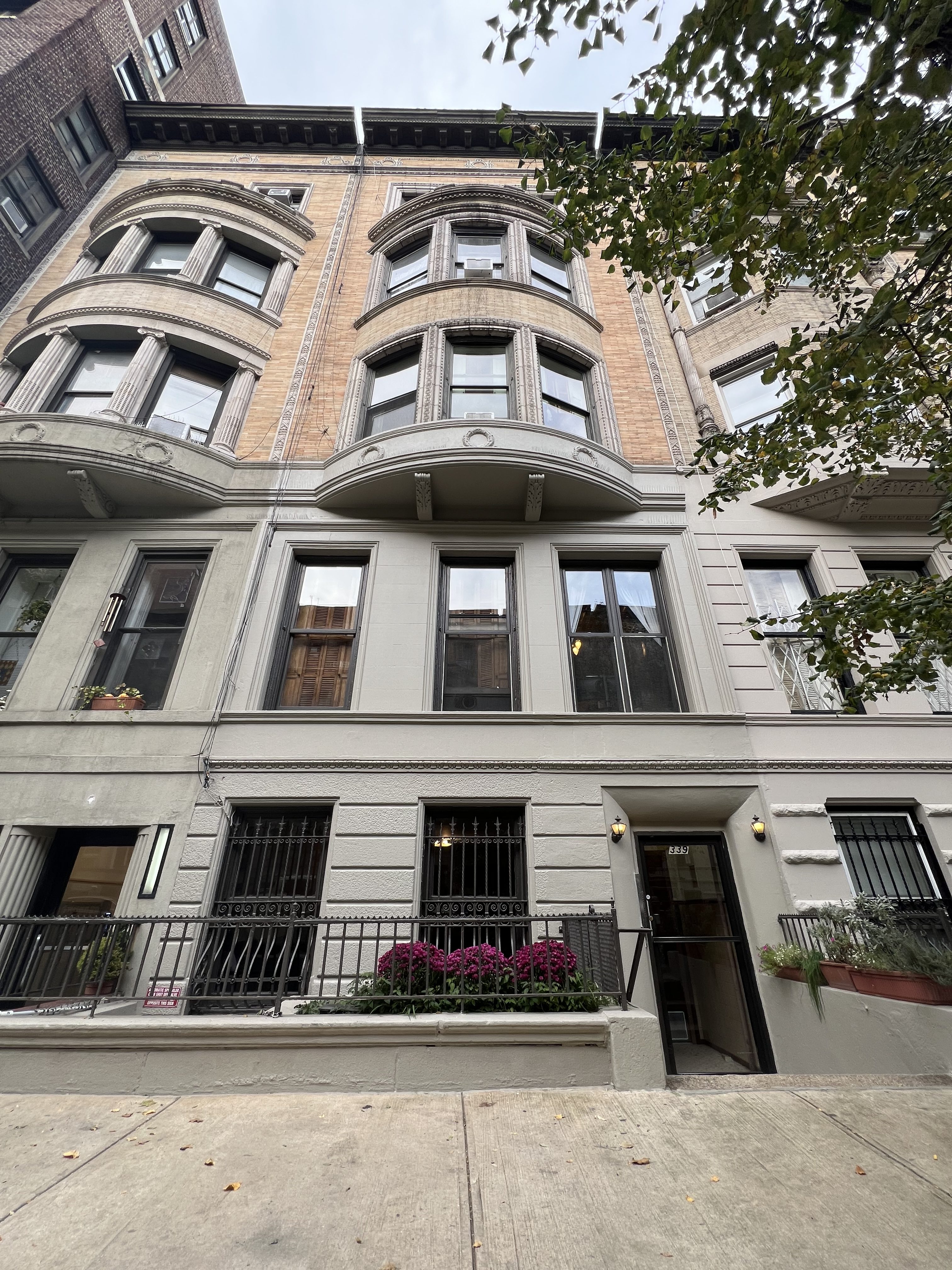 339 West 88th Street