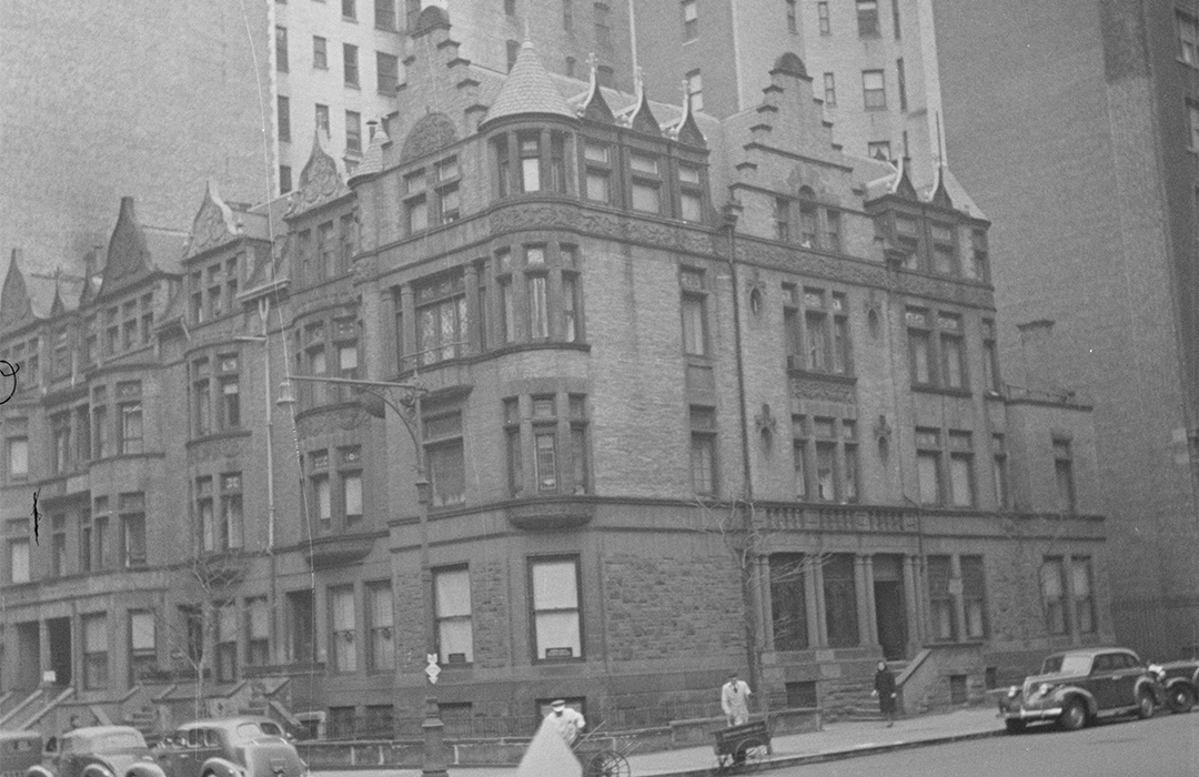 B&W Tax Photo of 300 West 86th Street Courtesy NYC Municipal Archives